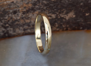 Thin wedding band for her for him- Classic band- Solid gold wedding band 14k - Stackable Ring-14k yellow gold,bridal jewelry,Bridal sets,Engagement band,Eternity ring,free shipping,mens wedding band,solid gold band,Stackable Ring,triple ring,wedding band women,wedding ring,women jewelry