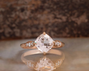 Alternative engagement ring with morganite ring and diamonds