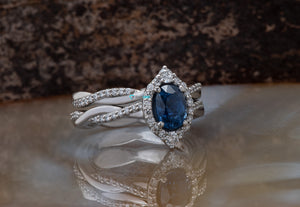 1.5 carat blue sapphire vintage wedding set