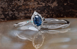 1.5 carat blue sapphire vintage wedding set