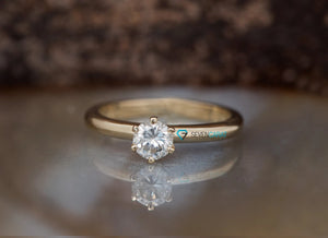 0.40 carat Gold Solitaire Ring