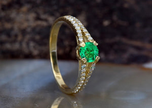 Art deco emerald diamond engagement Ring