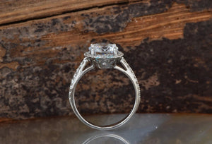 2.5 carat engagement ring-Halo diamond engagement ring-Solid gold rings-Round halo-Halo wedding ring-Round diamond ring-large gold ring
