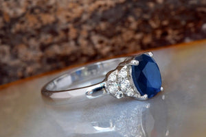 1 carat Natural blue sapphire engagement ring - SevenCarat