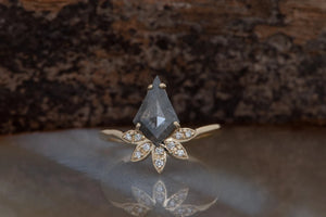 1ct salt & pepper diamond-Salt and Pepper diamond engagement ring-Kite Engagement Ring-Kite ring-Salt and pepper ring-Grey diamond ring