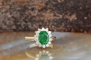 1 carat Green Emerald Engagement Ring-Diamond ring with Emerald-halo emerald ring-Oval cut engagement ring-Diana Ring-vintage emerald ring