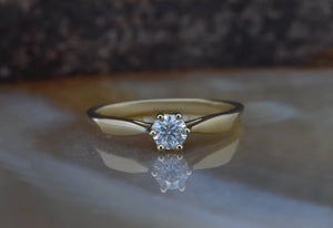 Solitaire 6 prong-Dainty Solitaire Ring-Solitaire diamond ring-0.30ct-Promise ring-Gold Solitaire Ring-Statement Ring-Diamond Solitaire Ring
