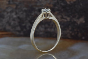 Solitaire 6 prong-Dainty Solitaire Ring-Solitaire diamond ring-0.30ct-Promise ring-Gold Solitaire Ring-Statement Ring-Diamond Solitaire Ring