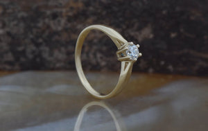Solitaire 6 prong-Dainty Solitaire Ring-Solitaire diamond ring-0.30ct-Promise ring-Gold Solitaire Ring-Statement Ring-Diamond Solitaire Ring