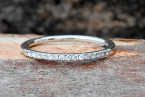 Diamond Eternity Wedding Band-Wedding band-Diamond Band-Anniversary Gift-Half-Eternity Ring-Minimalist ring-Anillo de bodas - SevenCarat