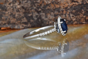 Copy of Diamond ring with Sapphire-Cluster Engagement ring-1ct Blue Sapphire-Engagement Ring-Gold ring-14k white gold,Anniversary ring,blue sapphire,blue sapphire ring,Cluster engagement,diamond ring,Engagement Rings,gold diamond ring,handmade jewelry,Oval diamond ring,oval engagement ring,sapphire ring,sevencarat,statement ring,Vintage  ring,vs,vvs