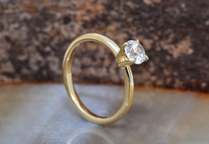 Round Cut Moissanite ring-Solitaire moissanite ring-14K Gold-Classic Solitaire Ring-4 prong solitaire ring-Dainty Moissanite-Moissanite ring