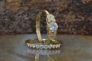 Diamond Leaf wedding set -Art deco wedding set yellow Gold Ring -Promise ring-Leaf rings set-Engagement set-1 carat diamond ring,Art deco wedding,Bridal set ring,diamond engagement,Diamond leaf ring,engagement ring,for her,gold ring,Halo engagement ring,Leaf engagement ring,Leaf rings set,promise ring,wedding sets