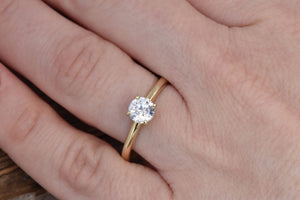 Round Cut Moissanite ring-Solitaire moissanite ring-14K Gold-Classic Solitaire Ring-4 prong solitaire ring-Dainty Moissanite-Moissanite ring