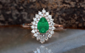 Natural emerald ring-Solid gold ring-Rose gold-Promise ring-Pear shaped emerald-Art deco ring-Edwardian emerald ring-Emerald ring antique