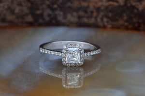 Princess cut promise ring-Diamond engagement ring 0.70 ct-Square diamond ring-Art deco engagement ring-Anniversary ring,Antique  jewelry,Art deco engagement,Art deco ring,diamond ring,gold diamond ring,Princess cut diamond,Princess cut ring,Promise ring,solitaire ring,Square diamond ring,vs,vvs,white gold ring,women ring
