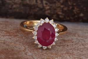 Ruby diamond engagement ring-Ruby engagement ring-Vintage rings engagement-Ruby ring vintage-Promise Ring-Oval halo ring-3.8 ct Ruby