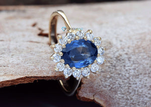 Sapphire engagement ring vintage-Real Blue Sapphire Oval  Engagement Ring-Promise ring-Sapphire diamond ring-Unique engagement ring-14 yellow gold,Anniversary ring,blue sapphire ring,diamond ring,oval sapphire ring,Princess Diana Ring,Promise ring,Real Blue Sapphire,sapphire band,sapphire halo ring,sapphire jewelry,sapphire ring,Vintage  ring,vs,vvs