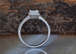 Princess cut promise ring-Diamond engagement ring 0.70 ct-Square diamond ring-Art deco engagement ring-Anniversary ring,Antique  jewelry,Art deco engagement,Art deco ring,diamond ring,gold diamond ring,Princess cut diamond,Princess cut ring,Promise ring,solitaire ring,Square diamond ring,vs,vvs,white gold ring,women ring