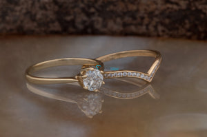 6 prong solitaire ring-Dainty wedding set-Diamond round Cut Bridal Set-Moissanite engagement ring set-White sapphire wedding ring set-