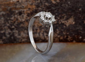 Leaves diamond ring-Flower Diamond Ring-14K 18K Gold Diamond Engagement Ring-Nature ring-Micro pave ring-Flower engagement ring-Twig Ring-anniversary gift,Anniversary ring,Art deco ring,bridal jewelry,Celtic diamond ring,diamond ring,engagement ring,flower ring,Leaves diamond ring,Micro pave ring,Nature ring,promise ring,Round,Twig Ring,vs,vvs