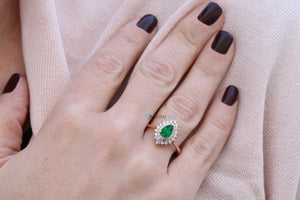 Natural emerald ring-Solid gold ring-Rose gold-Promise ring-Pear shaped emerald-Art deco ring-Edwardian emerald ring-Emerald ring antique