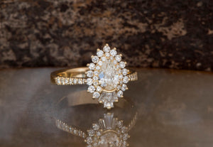1ct diamond ring-Baguette Ring-Promise ring-Pear diamond ring-Estate ring-Gatsby ring-halo wedding ring-Vintage diamond ring-Solid gold ring