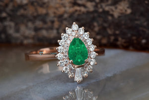 Natural emerald ring-Emerald ring-Pear Cut Emerald-Gatsby Ring-Vintage emerald ring-Vintage ring-Solid gold ring-Art deco emerald ring