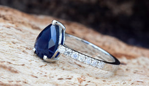 Blue Sapphire Diamond Engagement Ring -Sapphire diamond ring-Royal Sapphire Ring-Pear shaped sapphire-Promised ring-Pear ring-Solid gold-anniversary gift,Art Deco Ring,Blue Sapphire ring,diamond ring,engagement ring,Gemstone,Ladies ring,pear ring,Promise Ring,Ring,Royal Sapphire Ring,sapphire ring,solid gold ring,vintage ring,vintage sapphire,vs,vvs