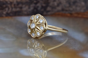 Vintage engagement ring-Art deco ring-Signet rings-Anniversary ring-Engagement Ring-Flower engagement ring-Promise ring-Filigree ring