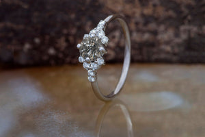 Vintage salt and pepper-Cluster engagement ring-salt & pepper diamond-Solid gold ring-Engagement diamond ring-Pepper diamond-Grey diamond
