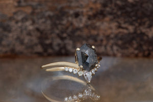 hexagon salt and pepper ring plus size