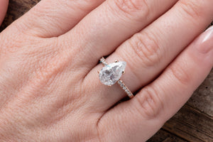 2.02 ct salt & pepper diamond-Salt and Pepper diamond engagement ring-2ct pear diamond ring-2ct diamond-Salt and pepper ring-Grey diamond
