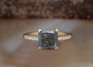 best place to buy engagement or wedding Salt and Pepper ring with grey diamond