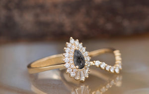Gatsby ring-Baguette diamond ring-salt & pepper diamond-Salt and Pepper diamond engagement ring-1.90 ct black diamond-Wedding ring set
