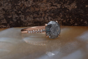 2.82ct salt & pepper diamond-Salt and Pepper diamond engagement ring-2 ct diamond-Salt and pepper ring-Grey diamond ring-Galaxy diamond ring