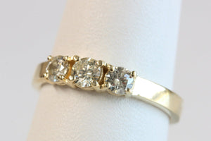 Matching band-Diamond Eternity Wedding Band-Stacking gold rings- Diamond Band-Anniversary Gift-Diamond band gold-Anillo de bodas